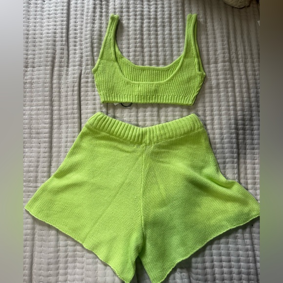 WeWoreWhat chunky cozy stitch set - Picture 2 of 5